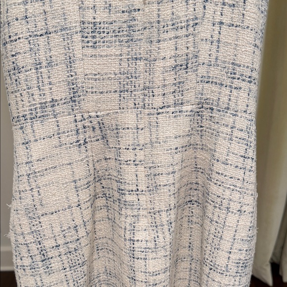 L'AGENCE - Women’s Aya Tweed Midi Dress - Vintage White/Blue Check - Size: 0 - Picture 9 of 11